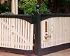 Edwardiancapped picket fence